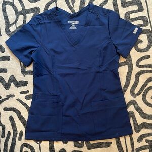 Momentum Scrub Top Brand New
